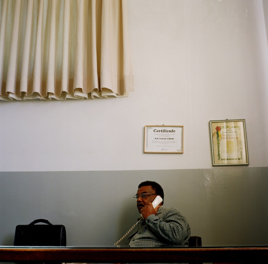 Felipe Prando, Fábrica #10, 2005.