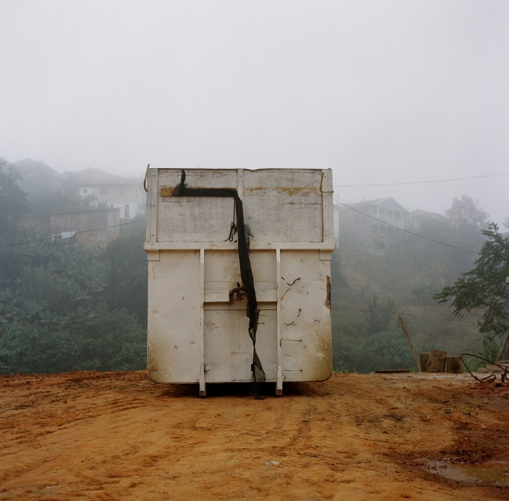 Felipe Prando, Fábrica #17, 2005.